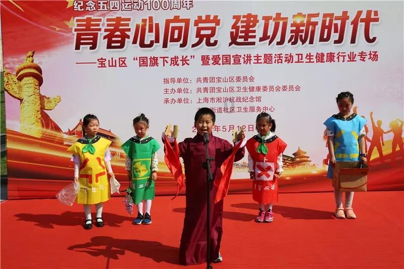 小萝莉泰国度假