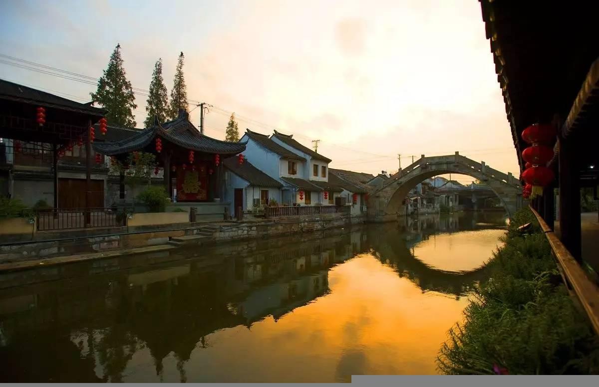 这么晚才到你身边是什么歌游戏画面