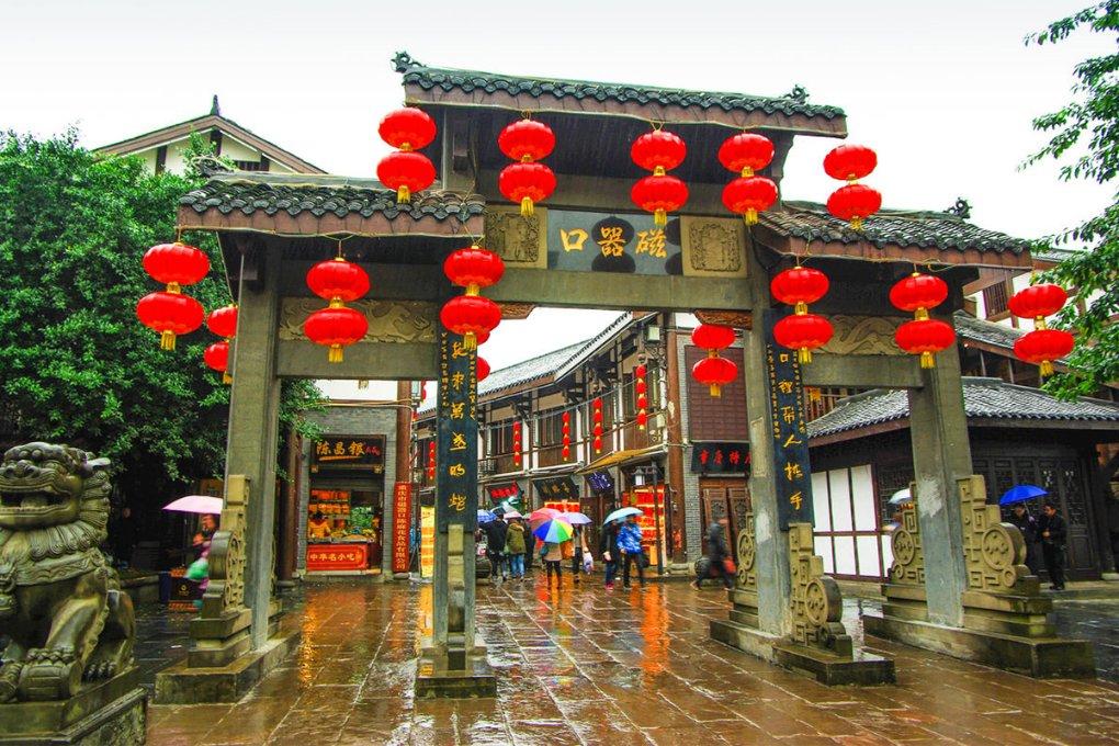 淮海战役初期,黄百韬仅有7万残兵,为何能顶住华野12天的进攻?
