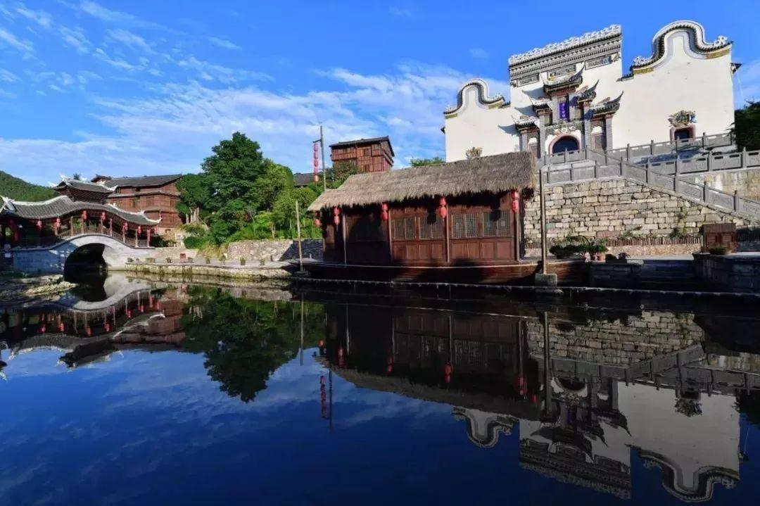全知全答,一站式一碗面粉,一把小葱,教你做香酥葱花饼,省事又好吃问答平台